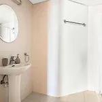 Apartment Marathon - Sea View, Shared Pool *