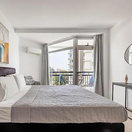 Marathon - Sea View, Shared Pool * Limisso