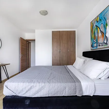 Appartement Marathon - Sea View, Shared Pool *