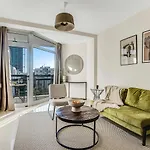 Apartment Marathon - Sea View, Shared Pool