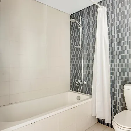 Marathon - Sea View, Shared Pool Apartamento Limassol