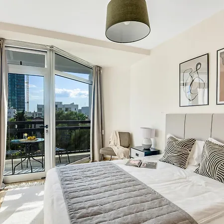 Apartamento Marathon - Sea View, Shared Pool *