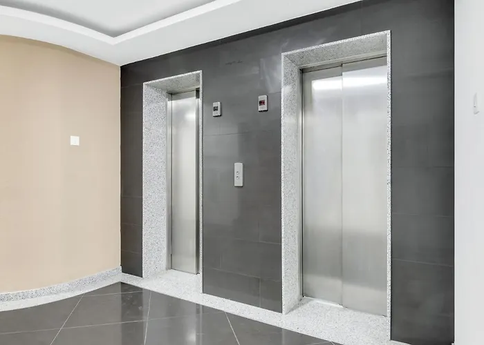 Διαμέρισμα Marathon - Sea View, Shared Pool *