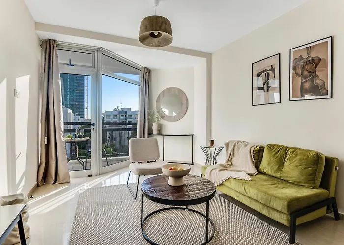 Апартаменты Marathon - Sea View, Shared Pool