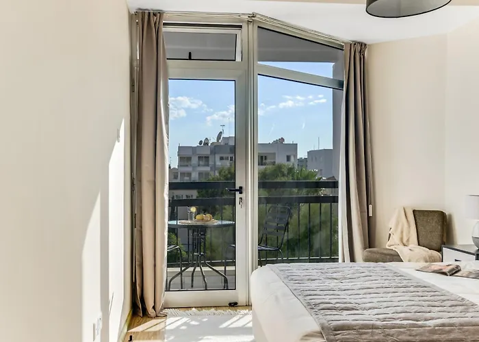 Апартаменты Marathon - Sea View, Shared Pool Лимасол