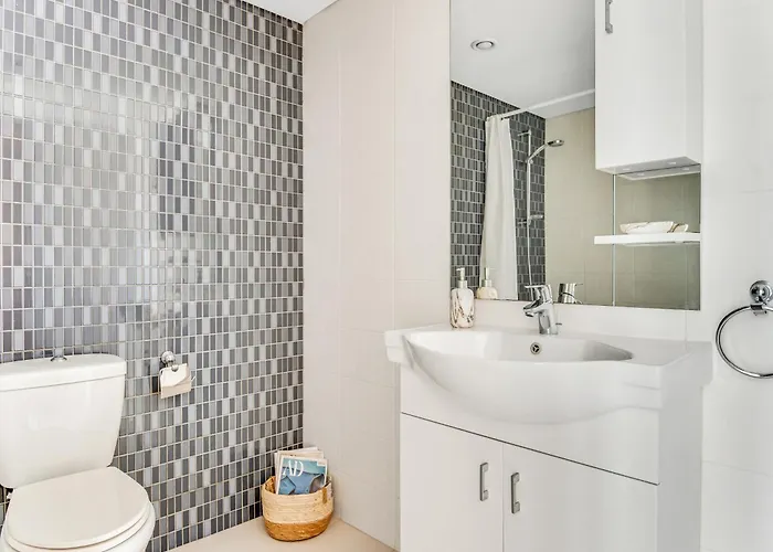 Marathon - Sea View, Shared Pool Apartmán