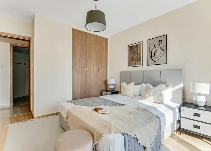 Marathon - Sea View, Shared Pool * Lemesos