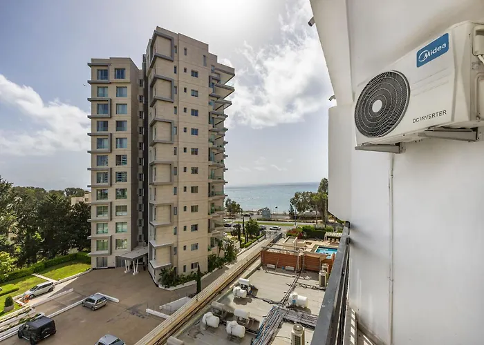 Apartmán Marathon - Sea View, Shared Pool Lemesos